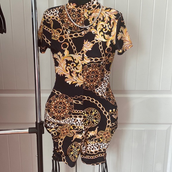 Look at me 1 piece bodysuit. - Picture 4 of 4